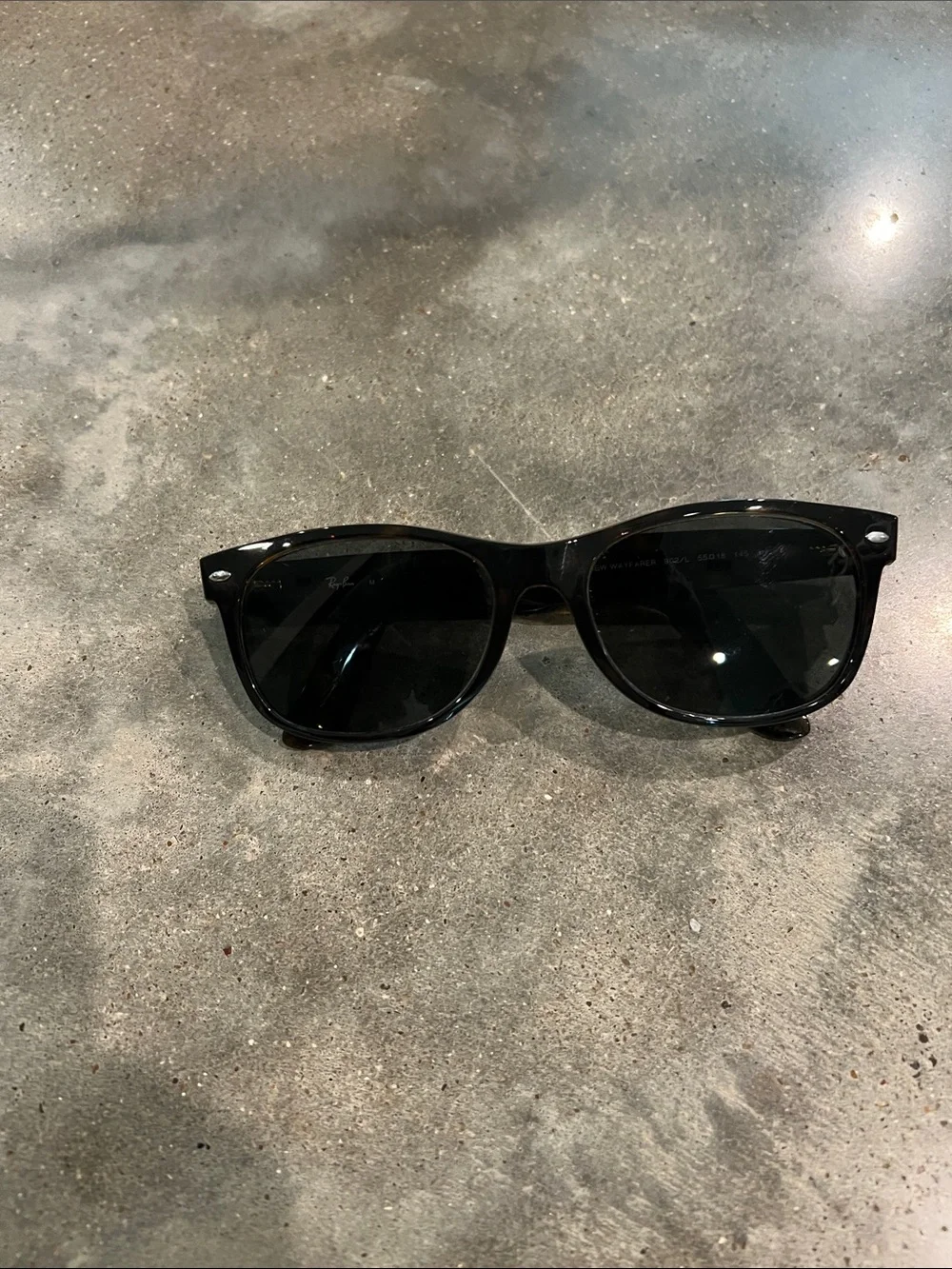 Ray-Ban brown pattern Sunglasses with Brown Case